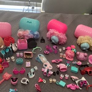 It comes with 24 and a lot of accessory’s